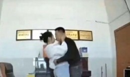 女子爆料男孩视频播放,真相究竟如何？