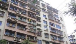 重庆烂尾楼爆料视频曝光,揭秘背后真相与困境