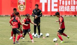 国足李铁爆料最新消息,最新动态与备战策略曝光