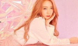 圈内爆料刘雯孟美岐,时尚圈爆出惊人合作，两大女神携手共创辉煌！