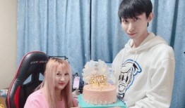 元梦最新爆料情侣是谁,揭秘当红明星神秘情侣身份