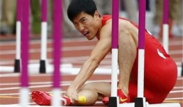 梁导爆料刘翔完整视频,梁导完整视频曝光，运动传奇背后的故事