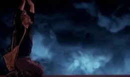 血降电影在线观看,在线惊悚盛宴，揭秘神秘诅咒之谜