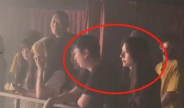 网红大勺子吃瓜视频,揭秘娱乐圈幕后真相